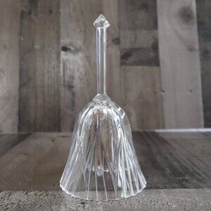 Style Brite Lead Crystal Waved Bell Pointed End Clear Glass